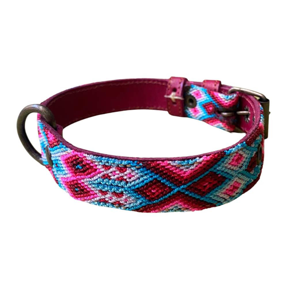 Collar Artesanal Tejido a Mano Chico Tonalidades Rosas